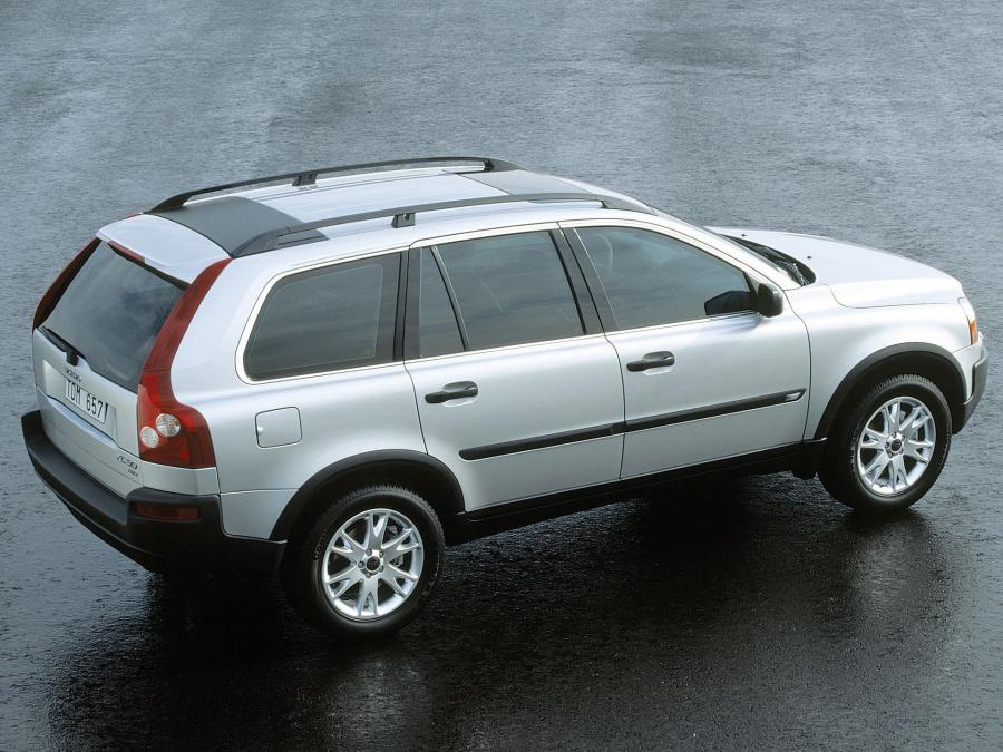 Volvo XC90 2002 года  (фото 13 из 34)